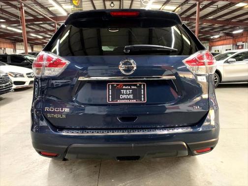 2015 Nissan Rogue SL