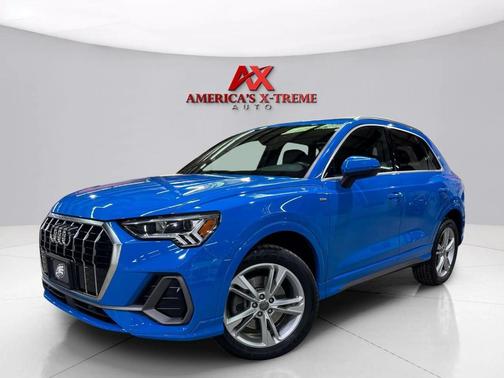 2019 Audi Q3 2.0T S line Premium Plus