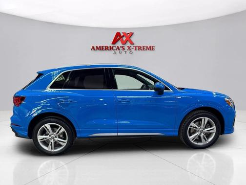 2019 Audi Q3 2.0T S line Premium Plus