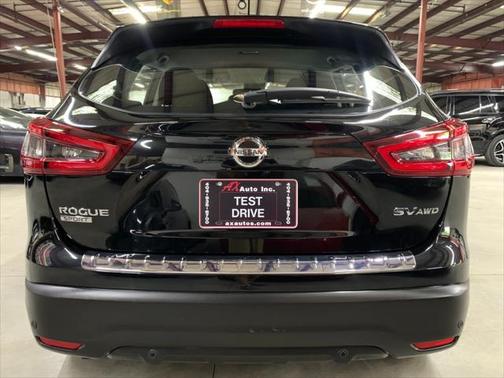 2020 Nissan Rogue Sport SV
