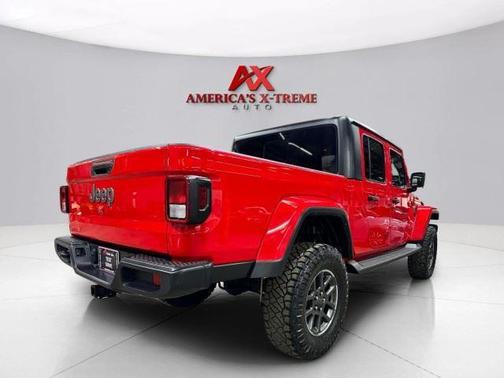 Firecracker Red Clearcoat 2021 Jeep Gladiator Overland