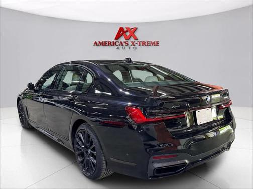 2021 BMW 750 i xDrive