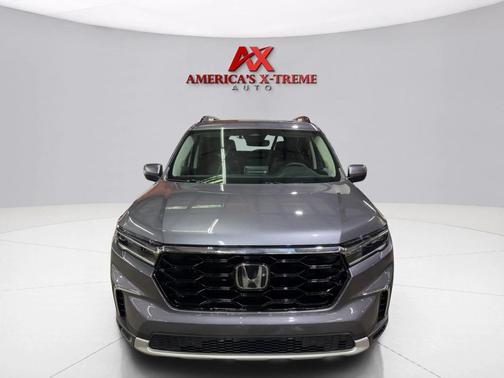 2024 Honda Pilot Touring 8-Passenger