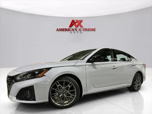 2023 Nissan Altima SR VC-Turbo FWD