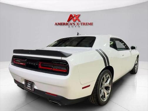 2015 Dodge Challenger SXT Plus