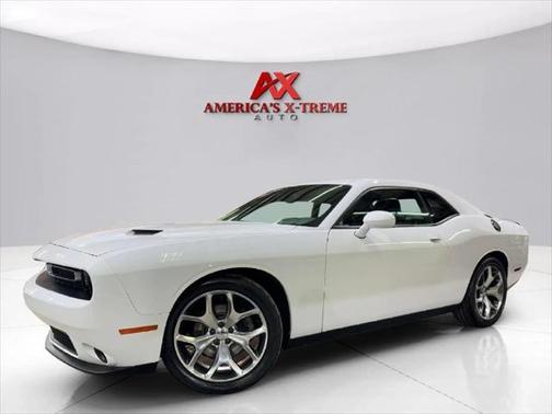 2015 Dodge Challenger SXT Plus