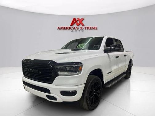 Bright White Clearcoat 2023 RAM 1500 Laramie