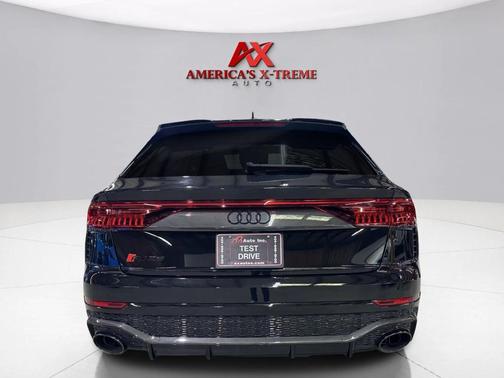 2024 Audi RS Q8 4.0T
