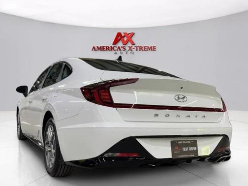 Hyper White 2023 Hyundai SONATA SEL