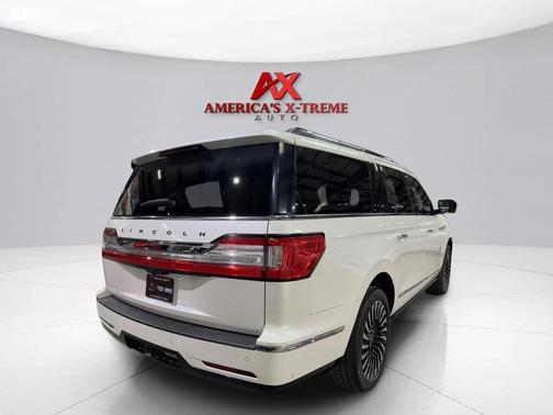 2019 Lincoln Navigator L Black Label