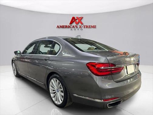 2017 BMW 740e xDrive iPerformance