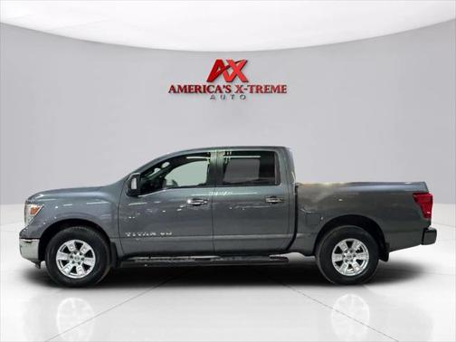 2018 Nissan Titan SV