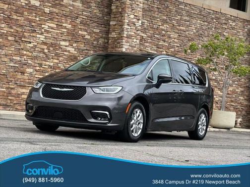 2023 Chrysler Pacifica Touring L
