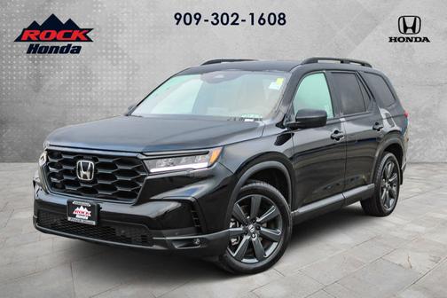 Crystal Black Pearl 2025 Honda Pilot