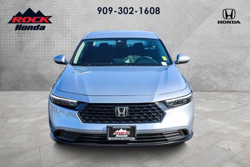 Solar Silver Metallic 2025 Honda Accord