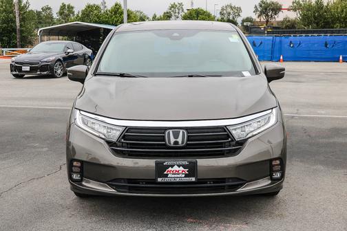 Pacific Pewter Metallic 2023 Honda Odyssey