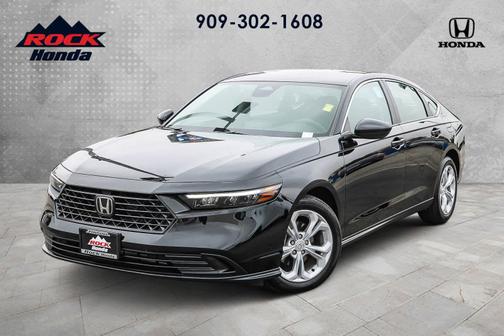 Crystal Black Pearl 2025 Honda Accord