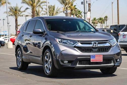 Photo 3 of 45 of 2019 Honda CR-V EX
