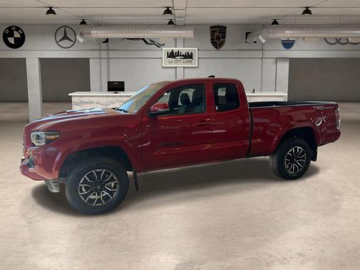 2022 Toyota Tacoma TRD Sport