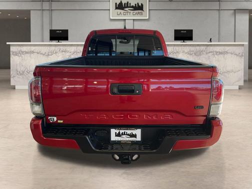 2022 Toyota Tacoma TRD Sport