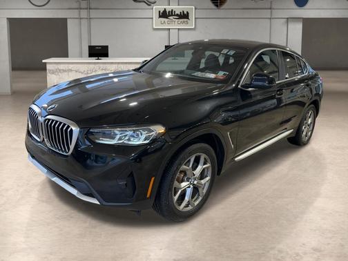 2024 BMW X4 xDrive30i