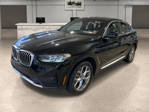 2024 BMW X4 xDrive30i