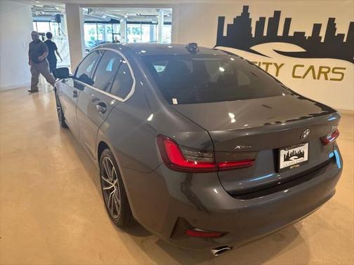 2022 BMW 330e Base