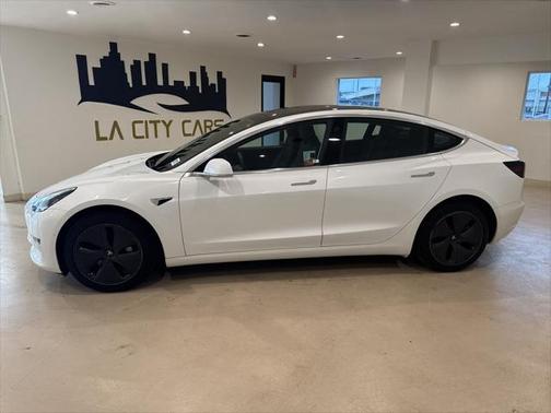 2019 Tesla Model 3 Standard Range Plus