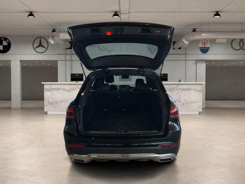 2022 Mercedes-Benz GLC 300 Base