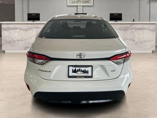Ice 2024 Toyota Corolla LE