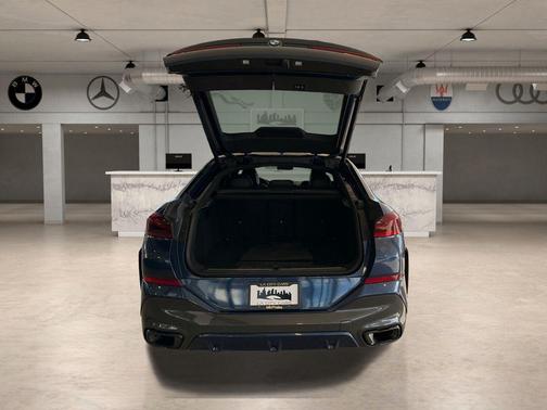 2023 BMW X6 xDrive40i