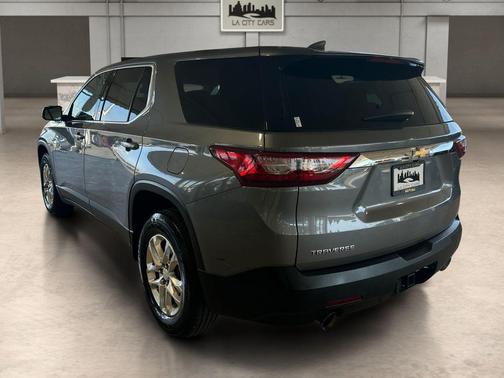 Satin Steel Metallic 2020 Chevrolet Traverse LS