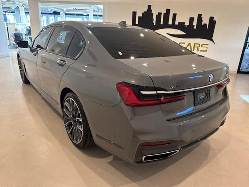 2020 BMW 750 i xDrive