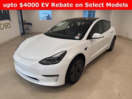 2022 Tesla Model 3 Standard Range