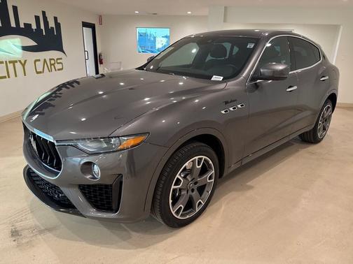 2022 Maserati Levante Modena