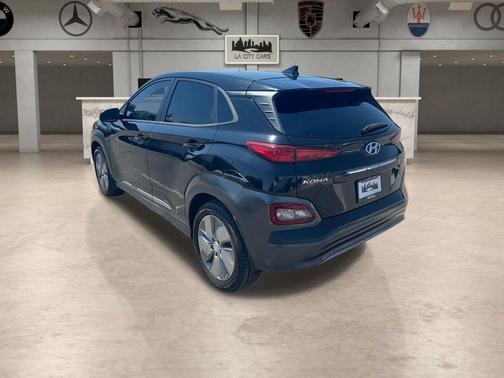 Ultra Black 2021 Hyundai KONA EV Ultimate