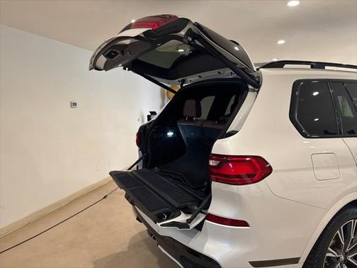2019 BMW X7 xDrive50i