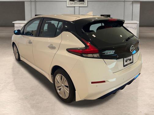 2022 Nissan Leaf S 40 kWh