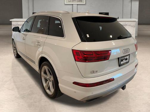 2019 Audi Q7 55 Prestige