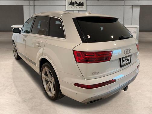 2019 Audi Q7 55 Prestige