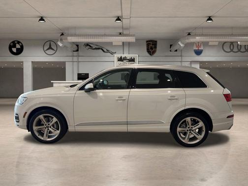 2019 Audi Q7 55 Prestige