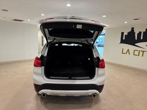 2021 BMW X1 sDrive28i