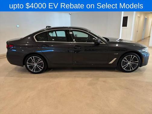2022 BMW 530e Base