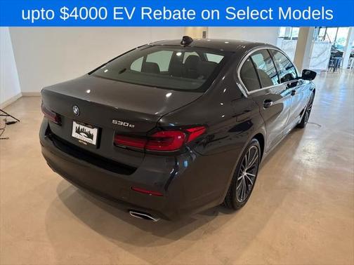 2022 BMW 530e Base