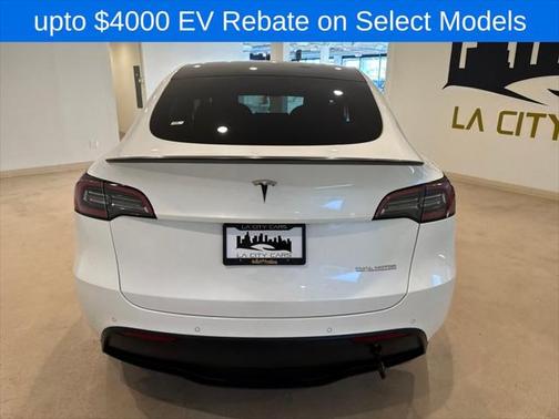 2022 Tesla Model Y Performance Dual Motor All-Wheel Drive