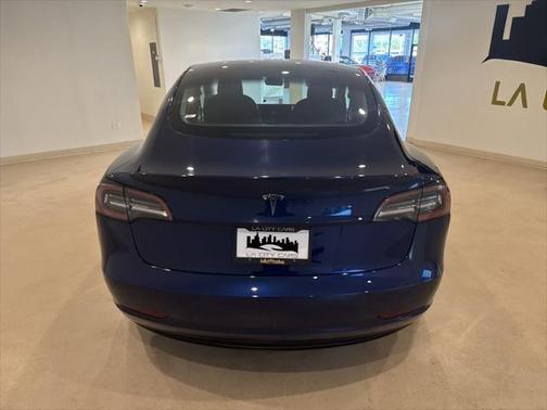2022 Tesla Model 3 Standard Range