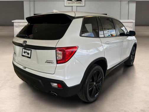 Platinum White Pearl 2021 Honda Passport AWD Sport