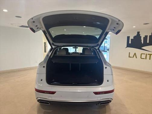 2022 Audi Q5 55 S line Prestige