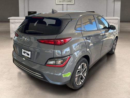 2023 Hyundai KONA EV SE