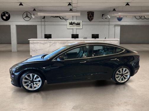 2018 Tesla Model 3 Long Range